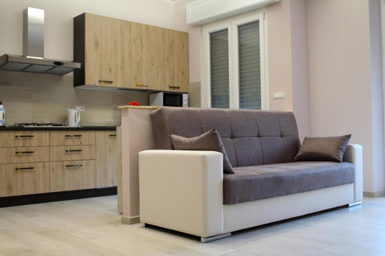 Rosy Bed&Breakfast Terni Bagian luar foto